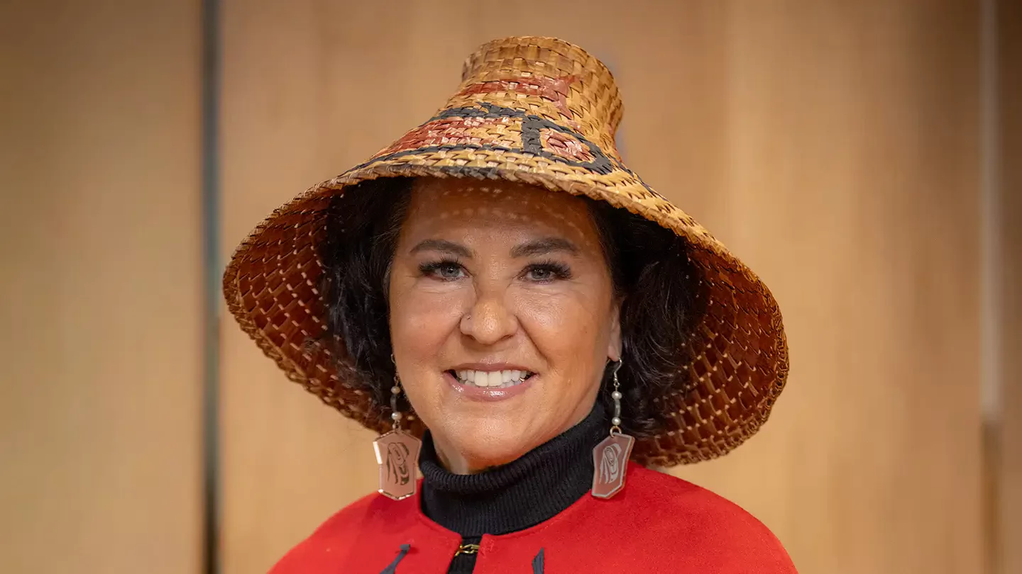 Executive Director of People Services wins UVic Alumni Award